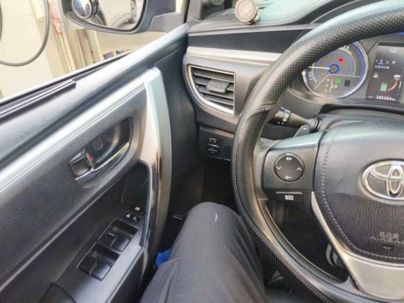 [台州·浙J] 二手丰田卡罗拉2016款 双擎 1.8L E-CVT领先版