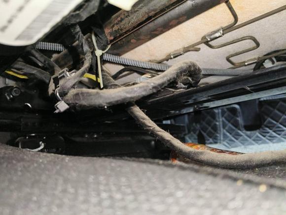 [西安·陕A] 二手广汽传祺传祺GS42015款 200T 手动豪华版