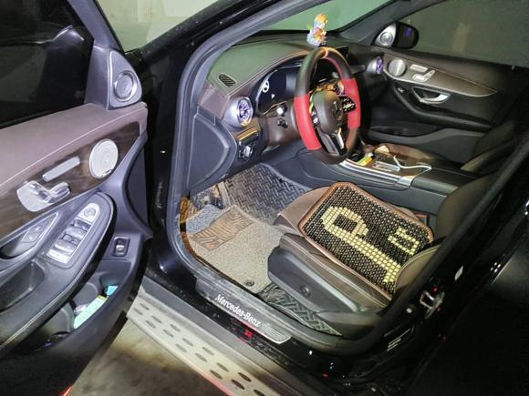 [济南·鲁A] 二手奔驰奔驰GLC2022款 GLC 300 L 4MATIC 动感型臻藏版