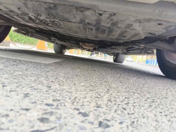 [广州·粤A] 二手路虎发现神行2016款 2.0T HSE