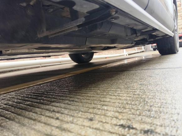 [佛山·粤E] 二手丰田凌放HARRIER2023款 2.0L CVT两驱进取版