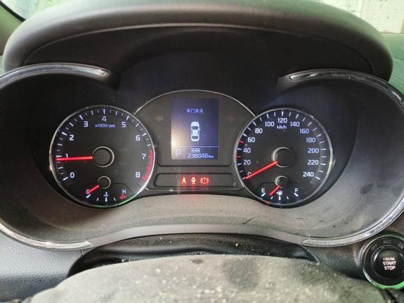 [上海·皖A] 二手起亚起亚K32013款 1.6L 自动GLS