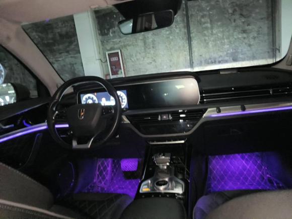 [南京·苏A] 二手红旗红旗HS52019款 2.0T 智联旗享版