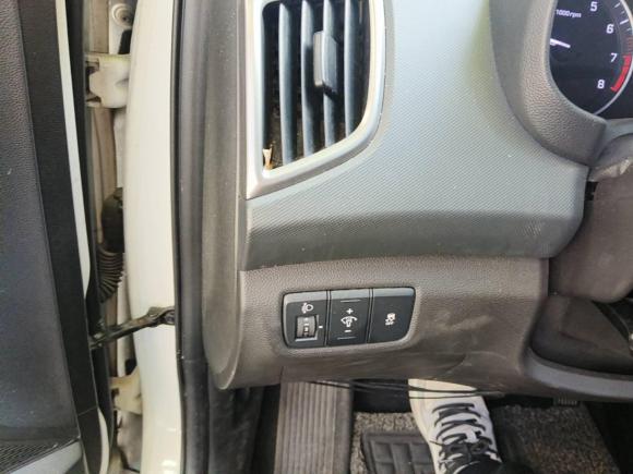 [杭州·浙A] 二手现代北京现代ix252015款 1.6L 自动两驱智能型GLS