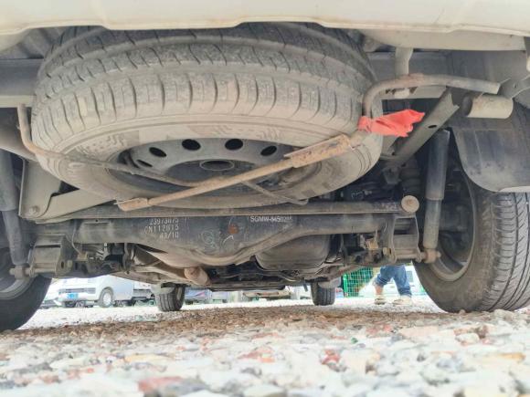 [广州·桂M] 二手五菱汽车五菱宏光2014款 1.5L S标准型