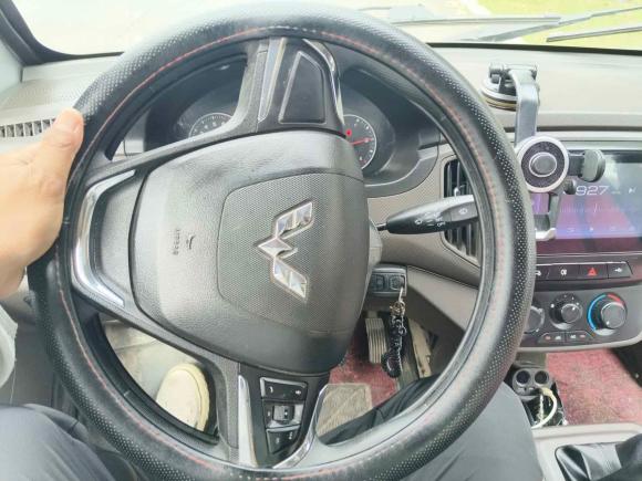 [金华·鄂Q] 二手五菱汽车五菱荣光新卡2021款 1.8L舒适型双排双后轮LJ479Q6