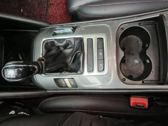 [湖州·苏B] 二手长安长安CS552017款 1.5T 手动炫动型