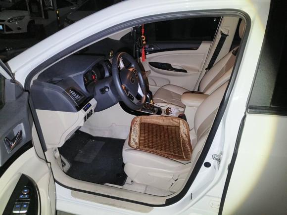 [济南·鲁A] 二手比亚迪比亚迪e52018款 450 智联畅享型