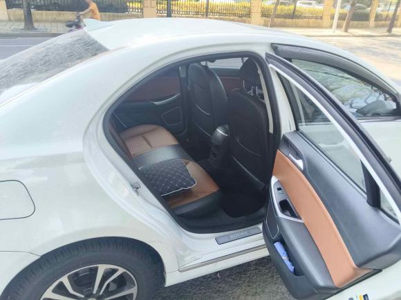 [上海·沪A] 二手荣威荣威e5502016款 尊享版