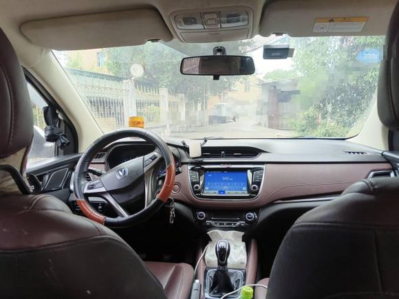 [温州·浙G] 二手长安凌轩2017款 1.6L 手动幸福型