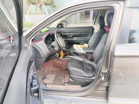 [宁波·浙B] 二手三菱欧蓝德2016款 2.4L 四驱豪华版 7座