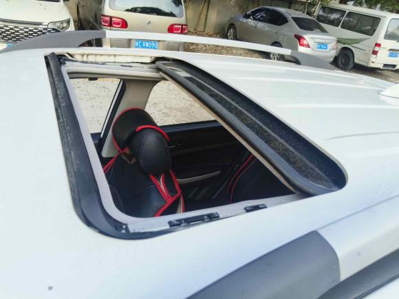 [上海·苏L] 二手长安长安CS352016款 1.6L 自动豪华型 国IV