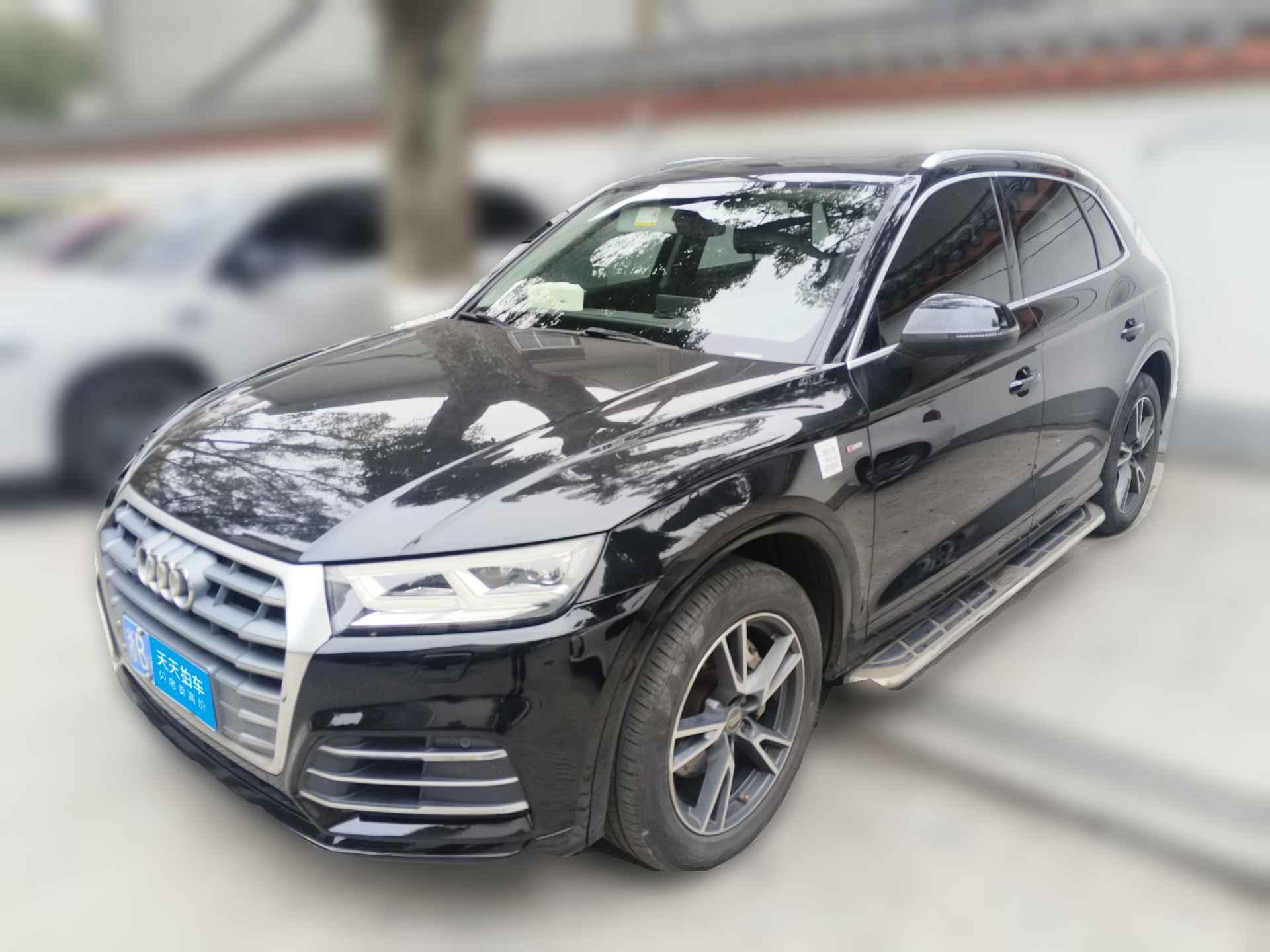 [宁波·浙B] 奥迪奥迪Q5L2018款 40 TFSI 荣享时尚型 国V