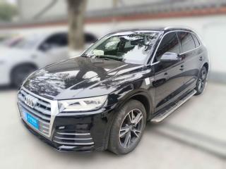 奥迪奥迪Q5L2018款 40 TFSI 荣享时尚型 国V