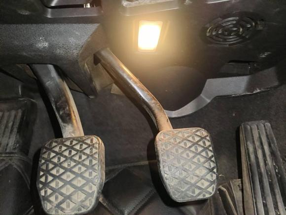 [湖州·浙E] 二手宝马宝马X12014款 sDrive18i 手动型