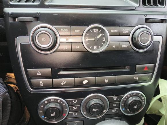 [温州·浙C] 二手路虎神行者22015款 2.0T Si4 HSE Luxury典藏版