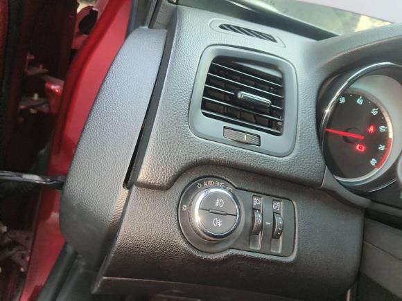 [宁波·浙B] 二手别克君威2015款 1.6T 领先技术型