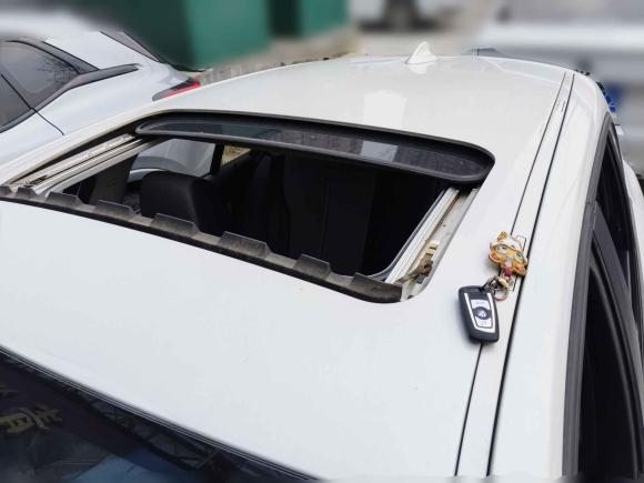 [无锡·苏B] 二手宝马宝马1系2013款 改款 116i 领先型