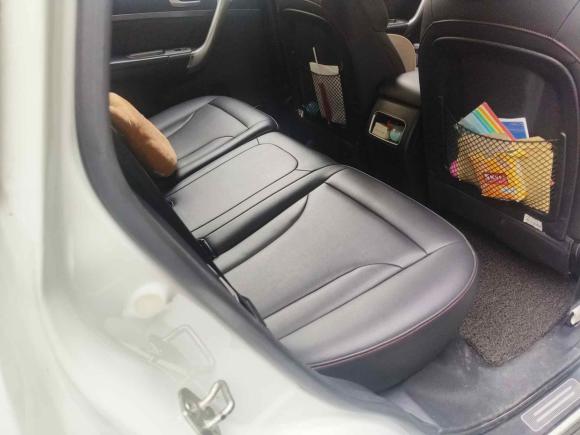 [上海·苏J] 二手哈弗哈弗H62015款 运动版 1.5T 自动两驱豪华型