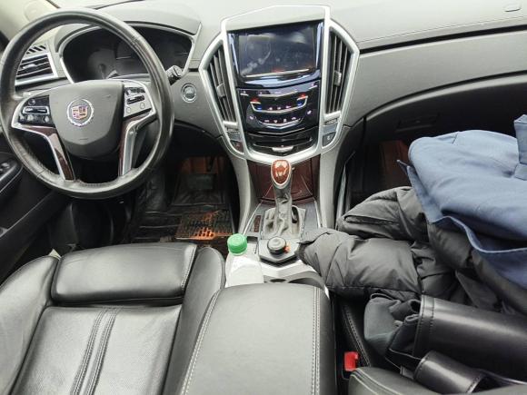 [南京·苏A] 二手凯迪拉克凯迪拉克SRX2015款 3.0L 精英型