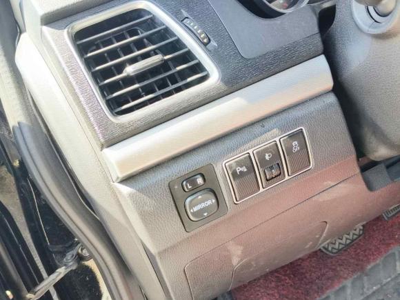 [宁波·浙B] 二手哈弗哈弗H62017款 红标 运动版 1.5T 自动两驱豪华型