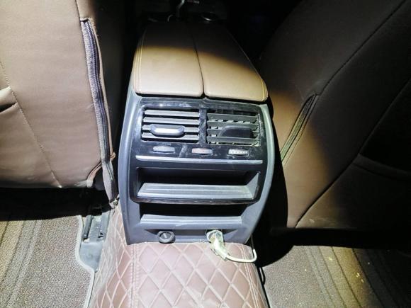 [金华·浙G] 二手宝马宝马5系2019款 525Li 豪华套装