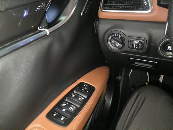 [上海·沪F] 二手玛莎拉蒂Ghibli2014款 3.0T 标准版