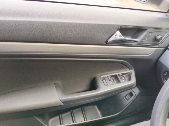 [无锡·苏M] 二手大众朗逸2017款 1.6L 自动风尚版