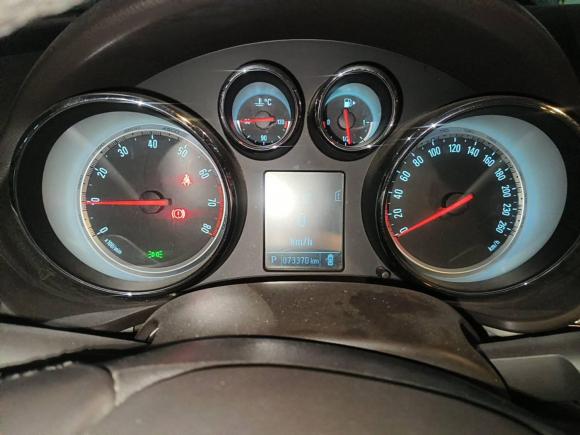 [武汉·鄂A] 二手别克君威2014款 2.0L 领先时尚型