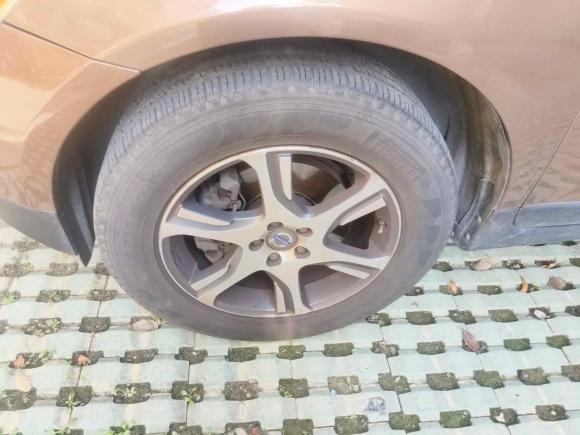 [苏州·苏E] 二手沃尔沃沃尔沃XC602013款 T5 舒适版