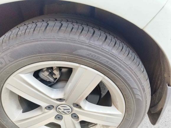 [芜湖·苏E] 二手大众高尔夫2015款 1.6L 自动舒适型