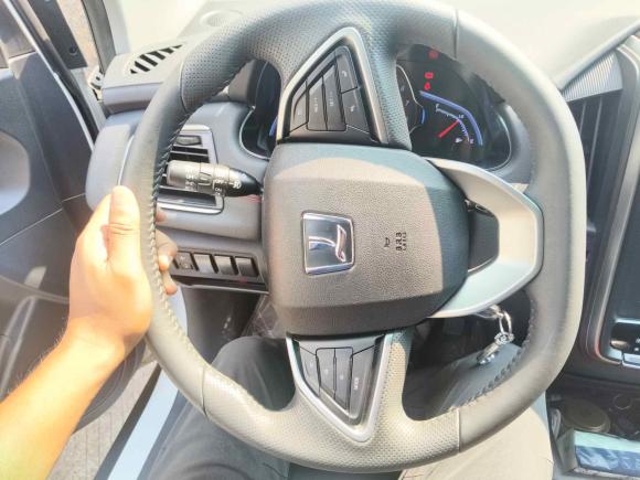 [南通·苏F] 二手纳智捷U5 SUV2017款 1.6L 手动名士版