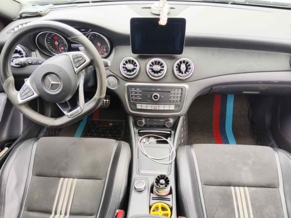 [南昌·赣A] 二手奔驰奔驰GLA2018款 GLA 200 极地限量版