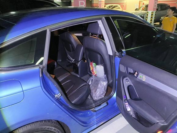 [上海·苏E] 二手奥迪奥迪A52013款 Sportback 40 TFSI