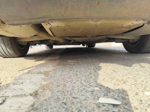 [武汉·鄂A] 二手奥迪奥迪A4L2013款 35 TFSI 自动标准型