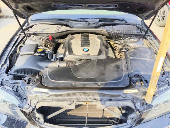 [青岛·鲁U] 二手宝马宝马7系2005款 740Li