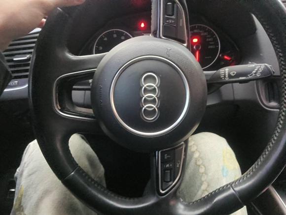 [金华·浙G] 二手奥迪奥迪Q52013款 40 TFSI 舒适型