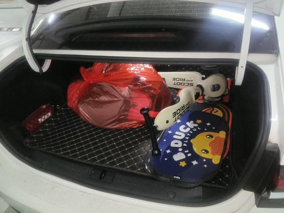 [杭州·浙A] 二手荣威荣威i6 MAX新能源2020款 1.5T PHEV爽酷天幕智驾Supreme版