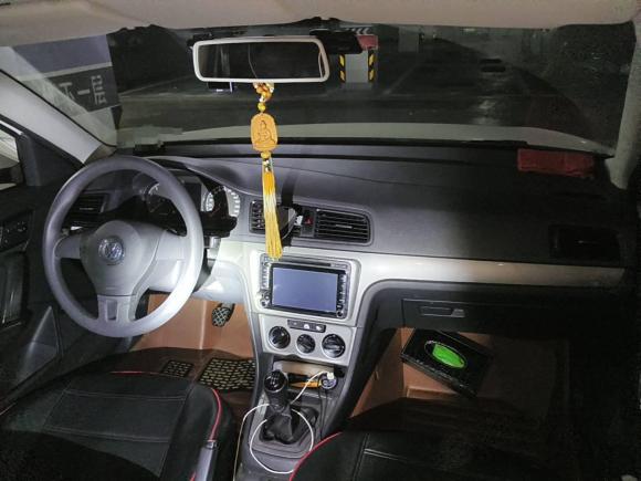 [深圳·粤B] 二手大众朗逸2013款 改款经典 1.6L 手动风尚版