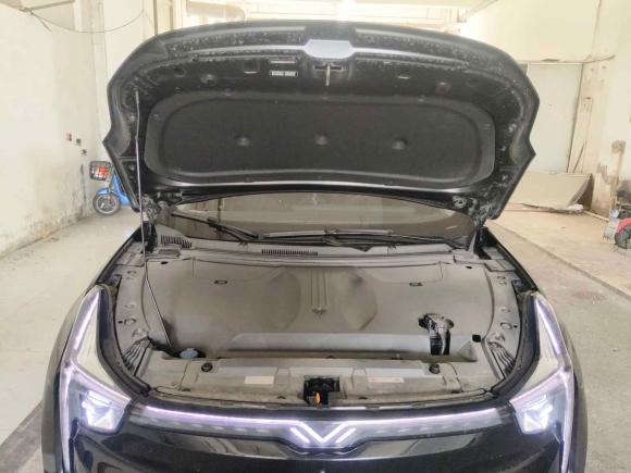 [上海·沪A] 二手哪吒汽车哪吒U2023款 哪吒U-Ⅱ 500 U秀版 磷酸铁锂