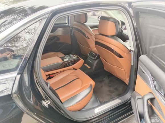 [上海·沪A] 二手奥迪奥迪A82017款 A8L 45 TFSI quattro领先精英典藏版