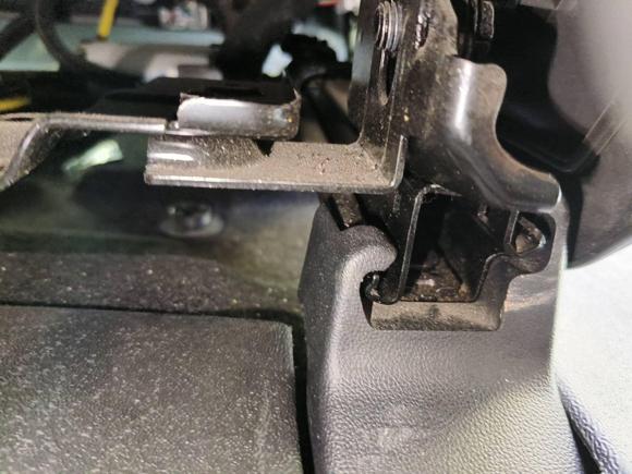 [深圳·粤B] 二手长安长安UNI-K 智电iDD2022款 蓝鲸iDD 130km 1.5T 卓越型