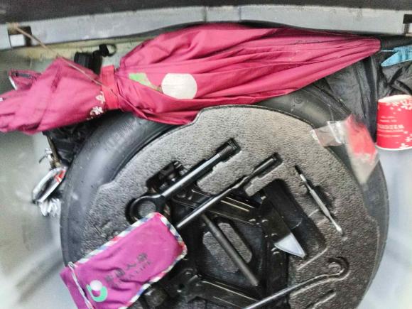 [嘉兴·浙F] 二手起亚起亚K42014款 1.8L 自动GLS