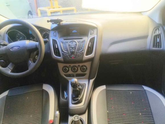 [青岛·鲁B] 二手福特福克斯2012款 两厢 1.6L 手动舒适型