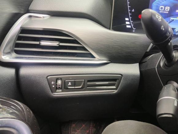 [广州·粤E] 二手奔腾奔腾T772019款 230 TID 自动豪华型 国VI