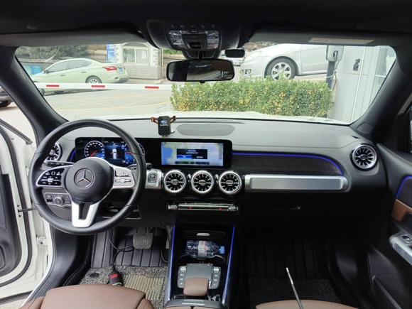 [青岛·鲁B] 二手奔驰奔驰GLB2022款 GLB 220 时尚型