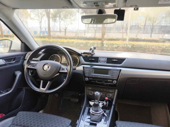 [南通·苏F] 二手斯柯达速派2016款 TSI330 DSG创行版