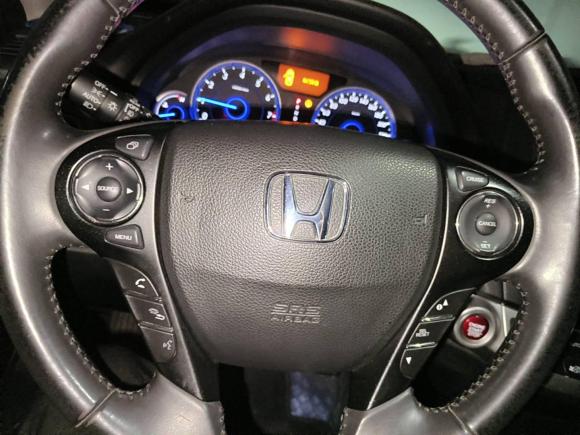 [西安·陕U] 二手本田歌诗图2014款 2.4L 豪华版