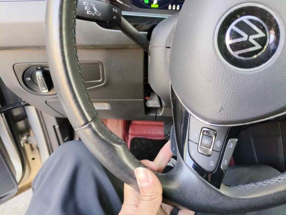 [上海·沪A] 二手大众途观L新能源2021款 430PHEV 插电混动旗舰版