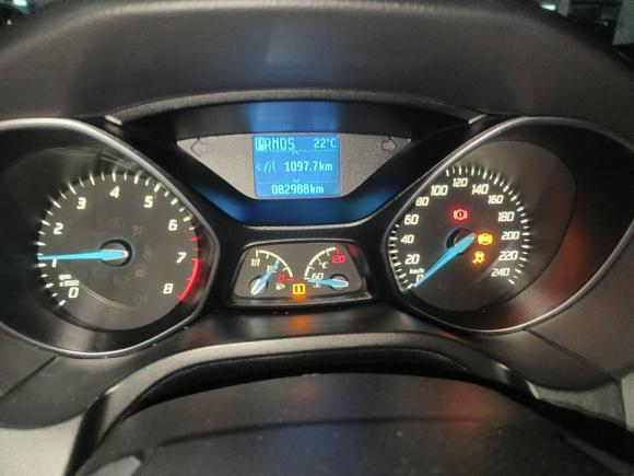 [深圳·粤B] 二手福特福克斯2012款 两厢 1.6L 自动风尚型